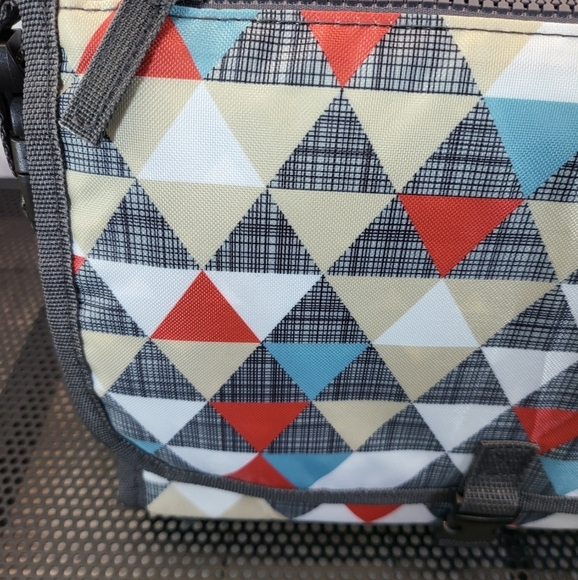 Axios Diaper Changing Station - Picture 3 of 7